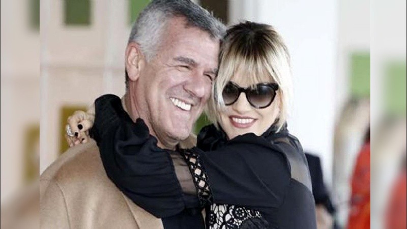 La pareja mediática se aisló por un contacto estrecho y finalmente dieron positivo.