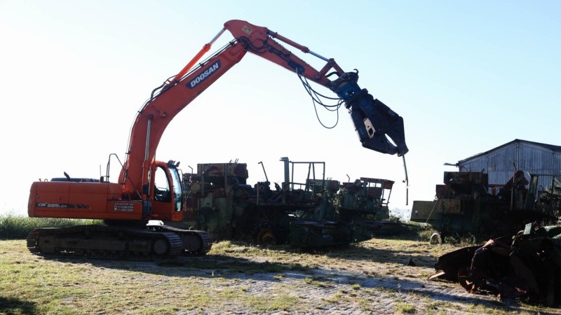 Los trabajos de limpieza en la ex zona franca de Bolivia para recuperar un balcón al río