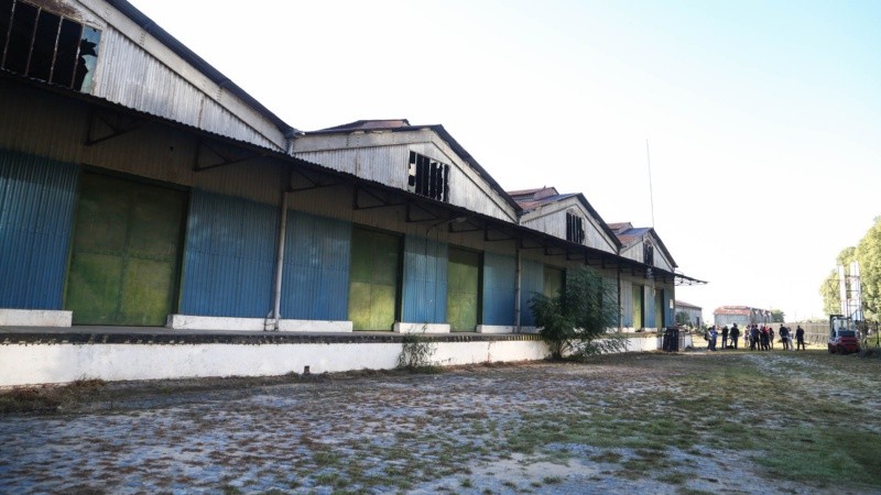 Los trabajos de limpieza en la ex zona franca de Bolivia para recuperar un balcón al río