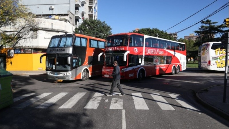 Como este martes, hoy de nuevo, la terminal bloqueada.