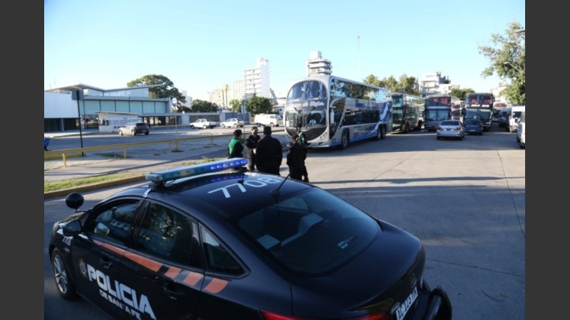 Como este martes, hoy de nuevo, la terminal bloqueada.