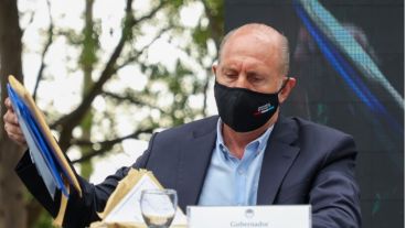 Perotti no se suma a las nuevas medidas pero buscará reforzar los controles sanitarios para frenar los contagios.