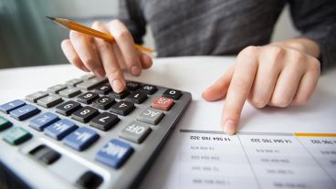 La reforma de Ganancias que se aprobó este año libra de pagar el impuesto a aquellos trabajadores que reciban un sueldo bruto inferior a $ 150.000, que equivale a uno neto de $ 124.500.