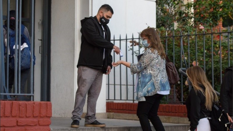 Algunos establecimientos tuvieron presencialidad.