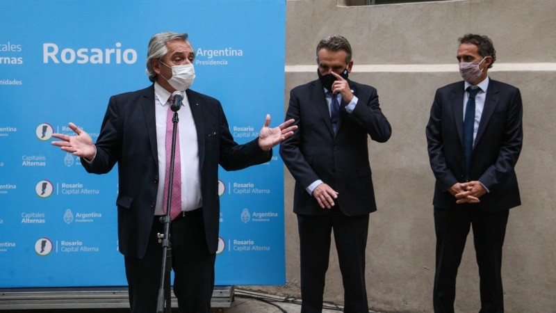 Postales de la visita a Rosario del presidente Alberto Fernández y sus ministros este viernes al mediodía.