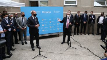 Postales de la visita a Rosario del presidente Alberto Fernández y sus ministros este viernes al mediodía.