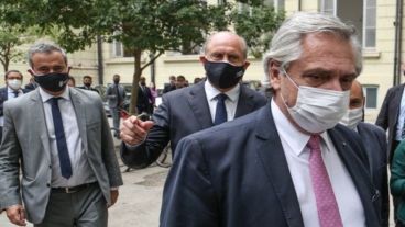 Este viernes, Fernández, Perotti y Javkin se mostraron alineados.