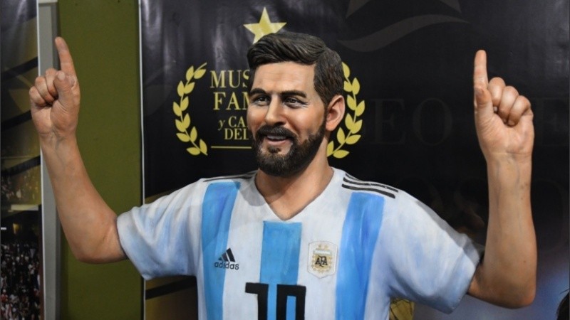 Las esculturas son exhibidas en el club Fortín Victoria.