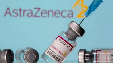 El anuncio llega un día después de que el congresista demócrata Raja Krishnamoorthi solicitara a Biden que ese excedente de vacunas fueran distribuidas a países donde el coronavirus esté golpeando con mayor fuerza, incluyendo Argentina.