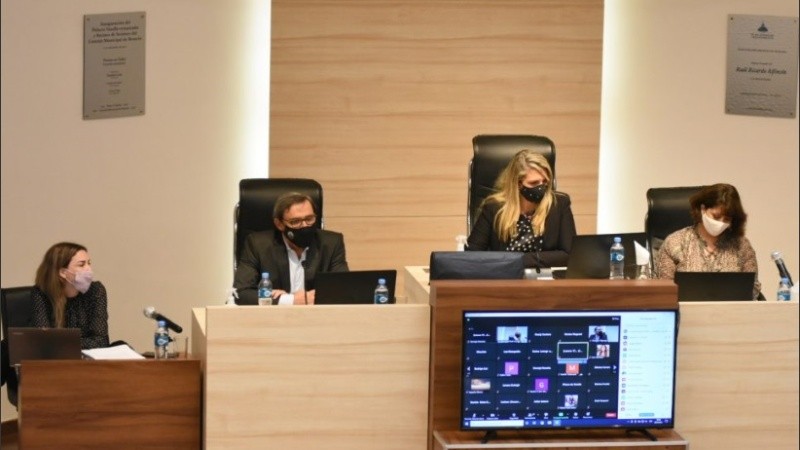 El nuevo Código de Convivencia comenzó a ser discutido y analizado en el Concejo de Rosario. 