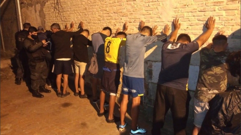 Los hinchas fueron detenidos en la zona norte tras el partido.