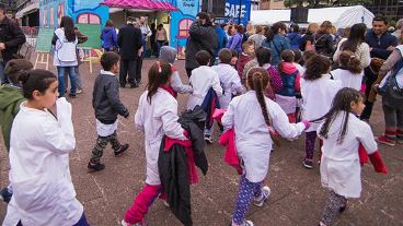 Pediatras santafesinos se unieron para pedir clases presenciales.