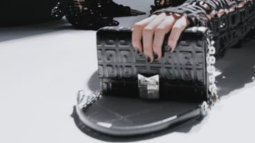 El nuevo must have en cuanto a accesorios, en las manos de Meadow Walker