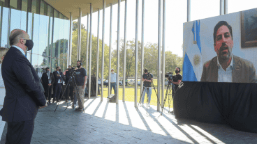 Perotti reclama a Nación mantener las clases con presencialidad alternada.