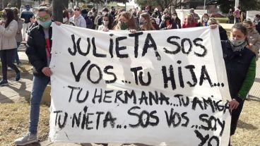 Marcha que se realizó en Berabevú.