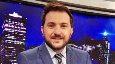 El periodista permanece internado por un cuadro de coronavirus.