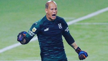 El arquero de Independiente volvió a ser decisivo para que su equipo obtenga un buen resultado.