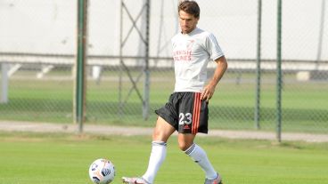 Leo Ponzio sería titular en la escuadra de Gallardo.