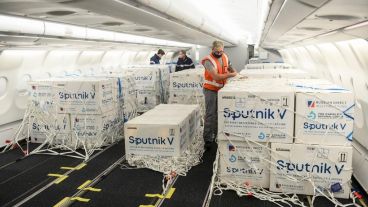 Una vez en suelo argentino, las dosis comenzarán a distribuirse en todo el territorio nacional.