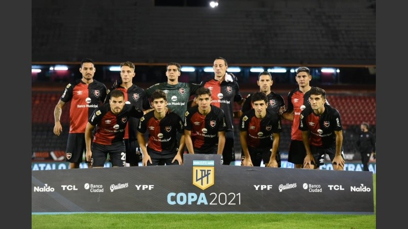 Los once que iniciaron el encuentro ante Sarmiento de Junín.