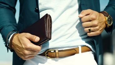 Algunos de los accesorios más elegidos son bolsos, cinturones y gafas