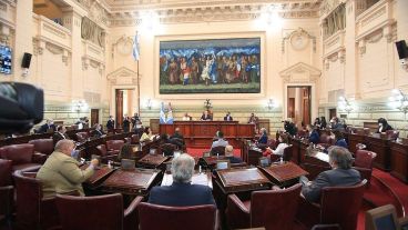 La sesión preparatoria había sido pospuesta por el estado de Salud del ex intendente rosarino.