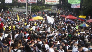 Masivas marchas en distintas ciudades de Colombia.