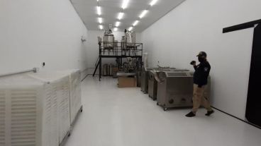 Los operativos se realizaron en tres domicilios de Rosario.