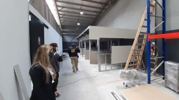 Los operativos se realizaron en tres domicilios de Rosario.