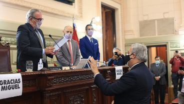 Pablo Farías juró como nuevo presidente de la Cámara de Diputados.