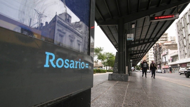 Después de un 2020 en crisis, los colectivos vuelven a parar en Rosario.