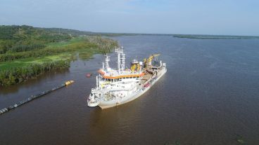 Por la hidrovía se embarca casi el 80% de la cosecha argentina