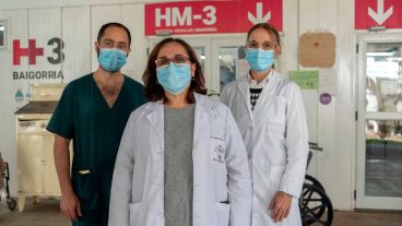 Nicolás, Mariela y Lorena contaron cómo es trabajar al límite en medio de la pandemia.