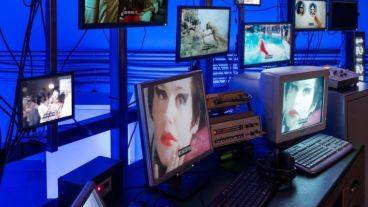 Además, se puede disfrutar de la experiencia virtual "Archetypes"