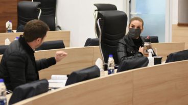 Los ediles Roy López Molina y Fernanda Gigliani.