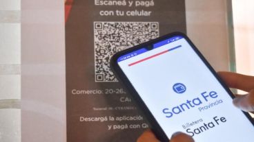 Billetera Santa Fe es un programa que otorga un 30 por ciento de reintegro en compras de alimentos, indumentaria, calzados, jugueterías, librerías, muebles, bares, farmacias y turismo, entre otros