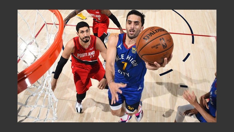 Campazzo aportó 8 puntos, 5 asistencias, 3 rebotes, dos robos y una tapa en su debut en playoff.