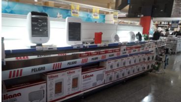 Electrodomésticos, uno de los rubros considerados "no esenciales", no hablitados para la compra.