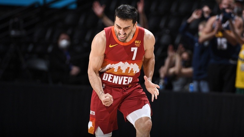 Facundo Campazzo anotó 12 puntos, dio 6 asistencias y robó tres balones para la victoria de Denver que igualó la serie.