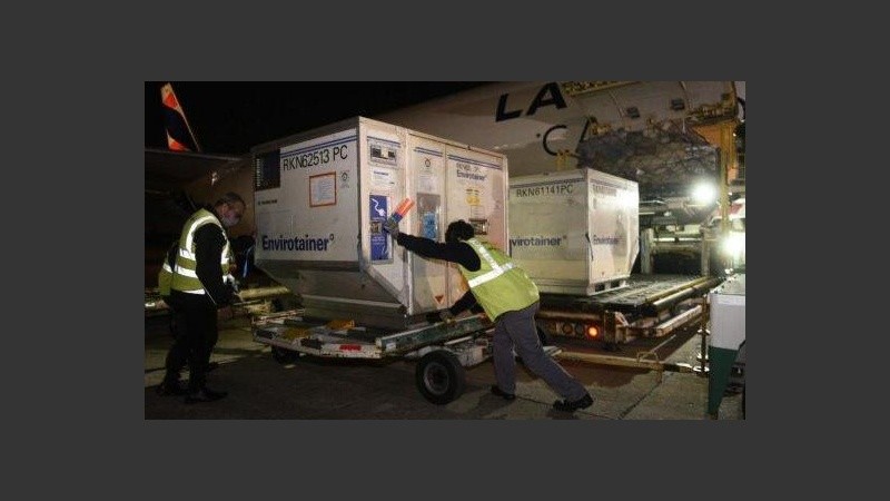 Con los últimos arribos, el país superará los 15 millones de dosis contra el coronavirus.