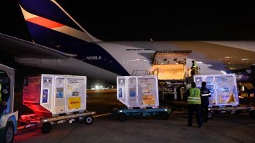 Las nuevas dosis se sumarán a los 2.785.200 de vacunas que arribaron esta semana al país.