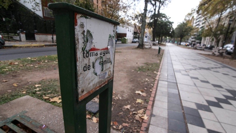 Bebederos en un estado no del todo bueno.