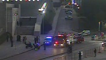 Bomberos, Policía y Dirección de Tránsito trabajaban en la zona.