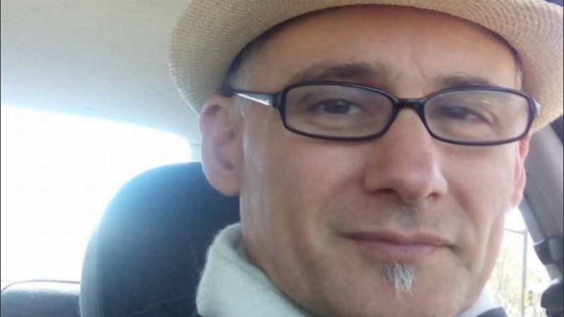 El psicólogo rosarino Alejandro Litmanovich negó ser parte de Médicos por la Verdad pero consideró que algunas de sus posturas tienen consistencia y llamó a promover debates científicos.