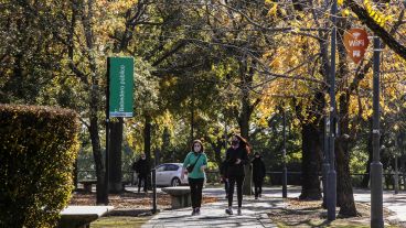 El final del otoño llega con una meseta muy alta de contagios.