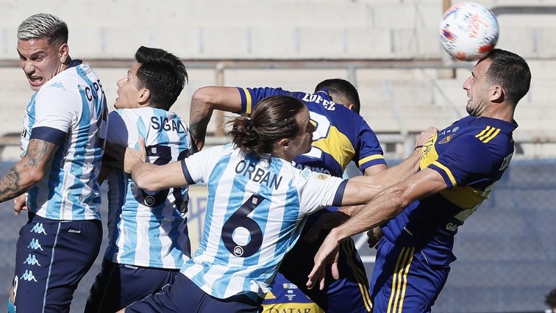 En un partido demasiado luchado no hubo emociones más que en los penales.