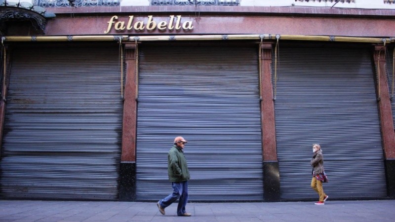 Falabella desembarcó en la Argentina en la década del 90 y llegó a tener diez tiendas en el país.