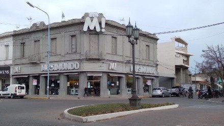 El local actual de Musimundo en Rafaela en pleno microcentro.