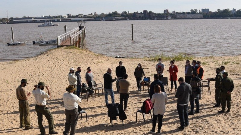 Nación, Santa Fe, Entre Ríos y Parques enviaron delegados a la isla Sabino Corsi.
