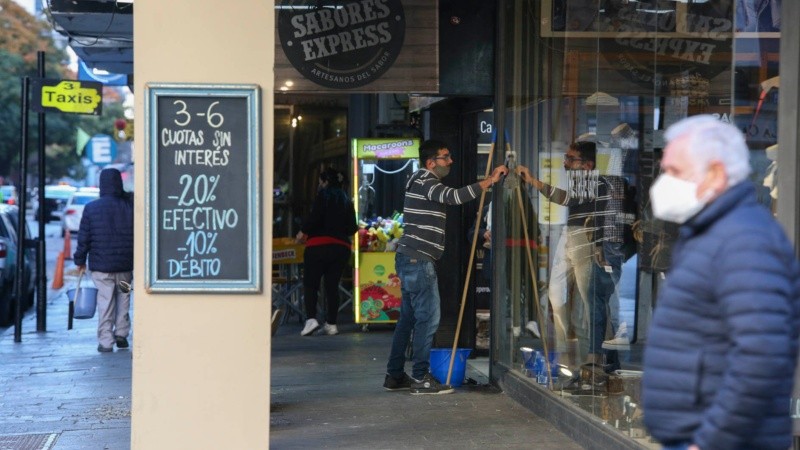 “Esto entusiasma, te pone en actividad, pero de ninguna manera resuelve problemas pasados”, aclaró Diab..